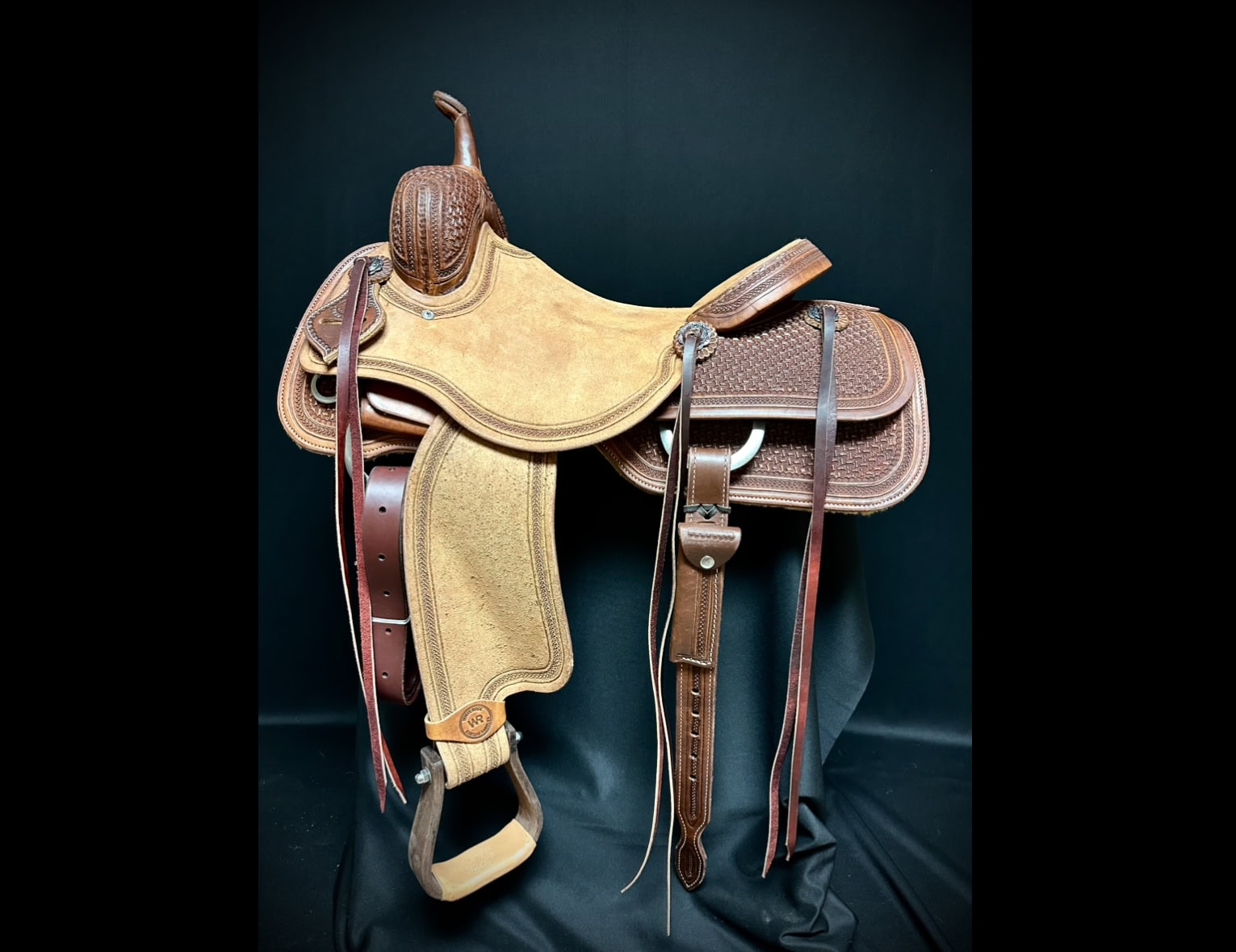 4 White Rock Cutting Saddle — custom leather saddle