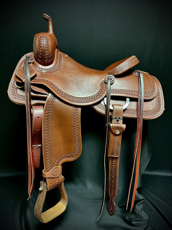 5 White Rock Cutting Saddle photo 2
